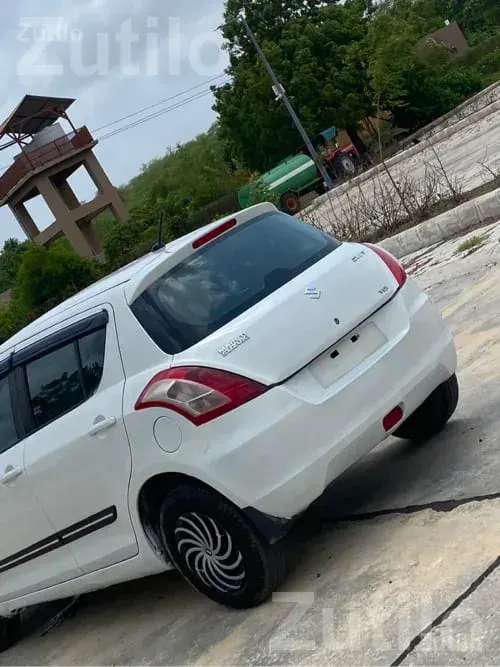 Maruti Suzuki Swift VDI 2014 White - Cars - Khambhalia - Image 2