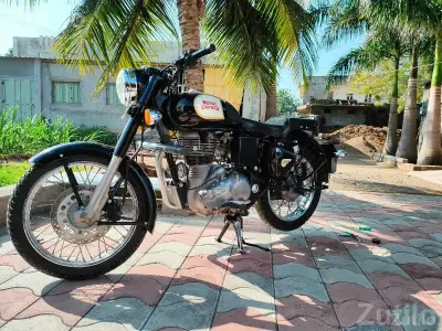 Royal Enfield Classic 350 Black 2018 Royal Enfield Classic 350 Black 2018
