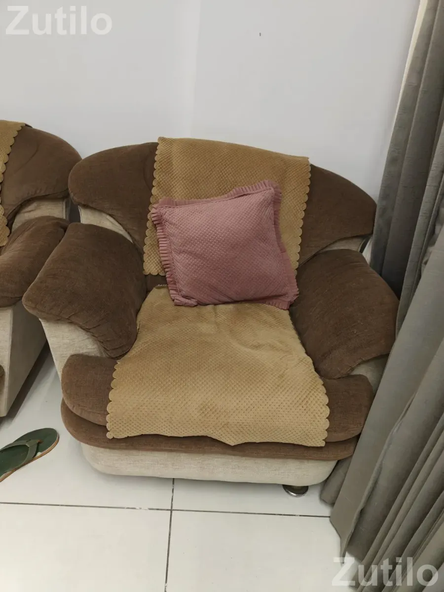 Sofa 3+2 - Sofa Sets - Ahmedabad City - Image 2