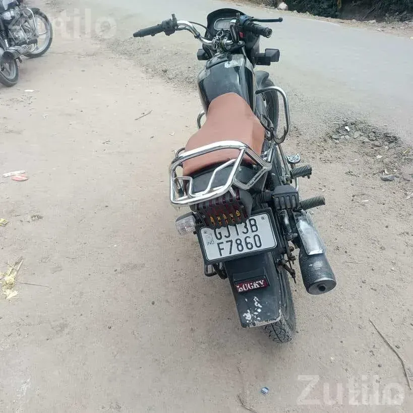 2023 Hero Splendor Xtec, 39,000 km - બાઇક્સ - સુરેન્દ્રનગર શહેર - Image 2