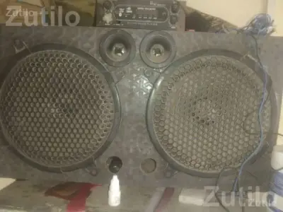 Tractor Music System with 10 Inch Speakers Tractor Music System with 10 Inch Speakers