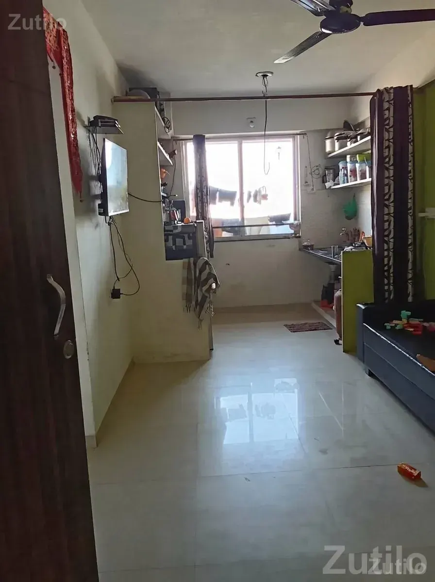 1 BHK Flat for Sale in Vatva Ghodasar - House for Sale - Bavla - Image 2