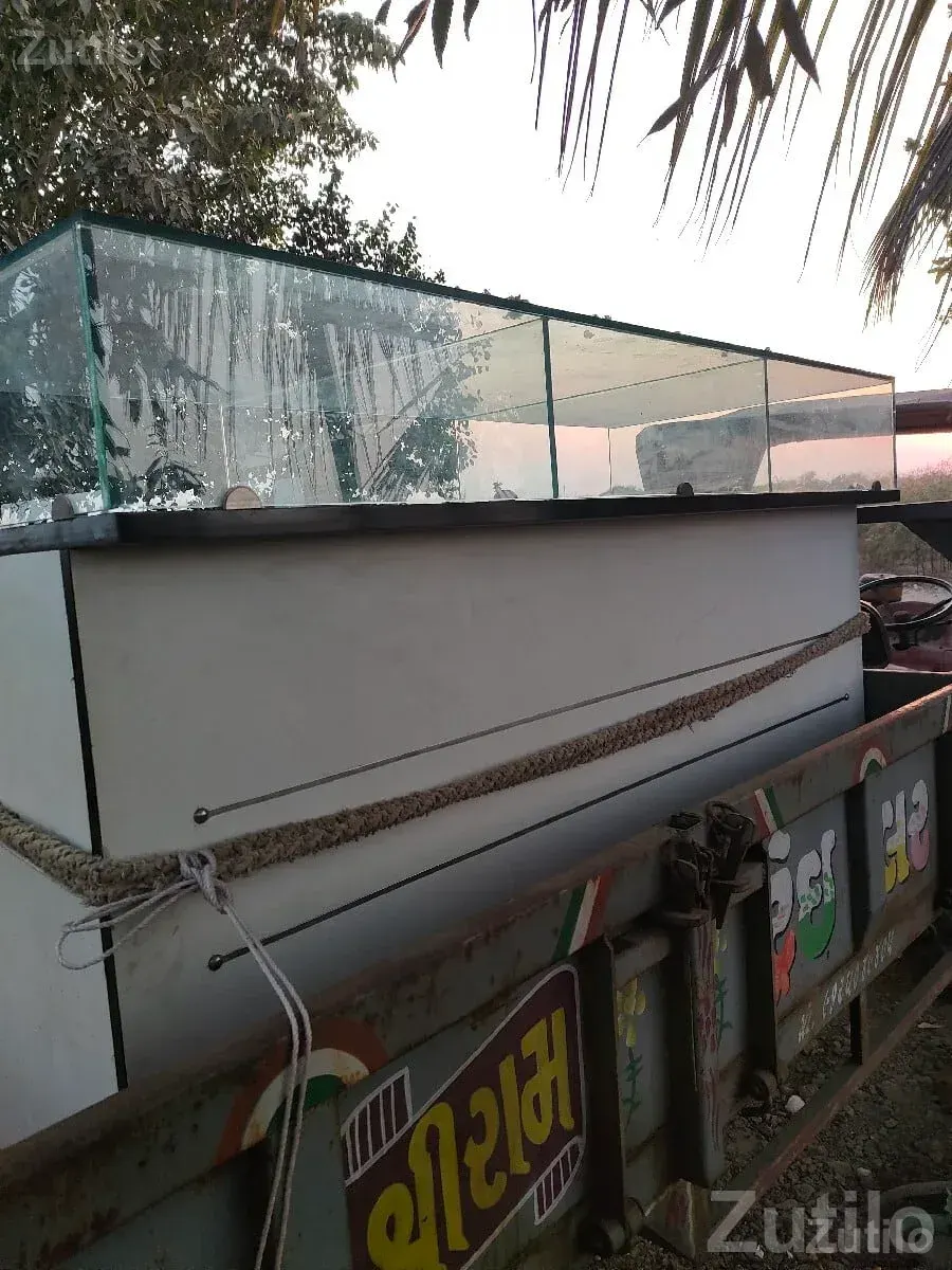 Sturdy Glass Counter Display Cabinet - Mobile Phones - Virpur - Image 3