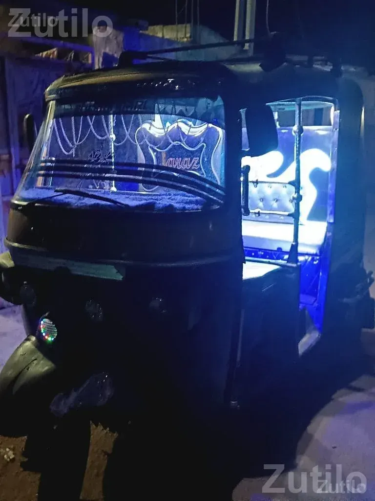 2016 Model Auto Rickshaw - ઓટો રિક્ષા - ભુજ - Image 3