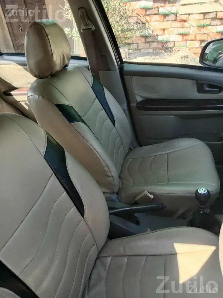 Maruti Suzuki SX4 2010 VXi Sedan - Cars - Bharuch City - Image 4