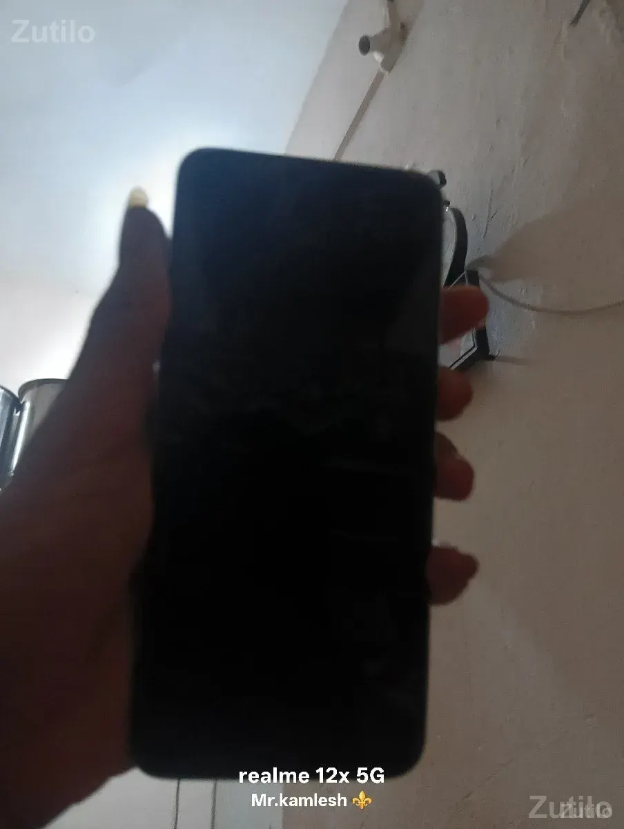 c35 - Mobile Phones - Dhari - Image 3