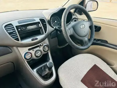 Hyundai i10 Magna Petrol 2015 – Neat Interior Hyundai i10 Magna Petrol 2015 – Neat Interior