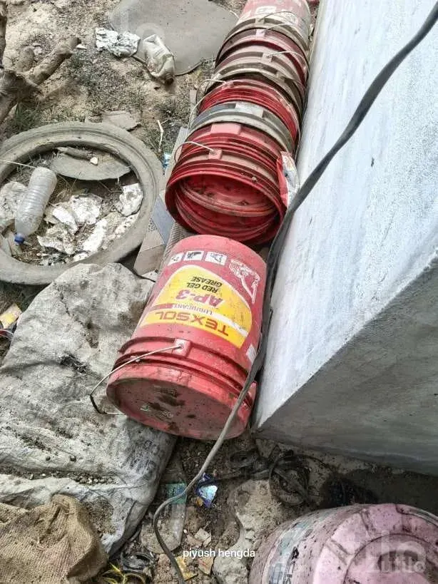 Used Grease Buckets for Sale - અન્ય ઔદ્યોગિક વસ્તુઓ - વાવ - Image 2