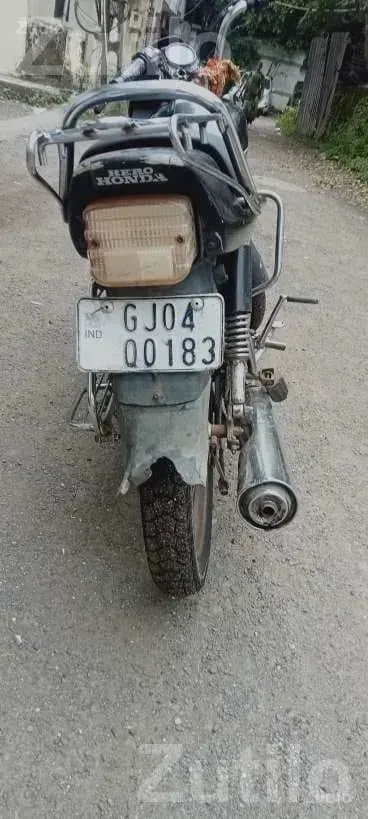 Hero Honda Splendor 2001 Bike - Bikes - Surat City - Image 2