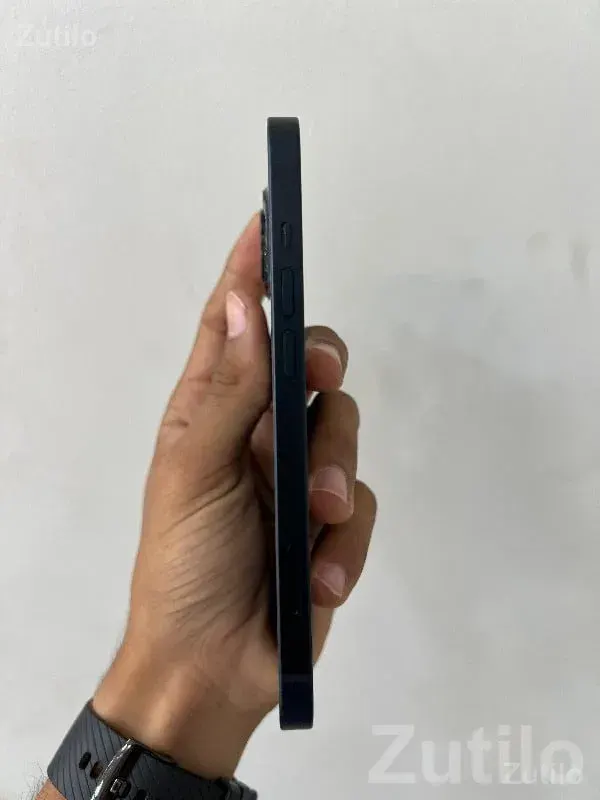 Apple iPhone 13 Midnight Black - Mobile Phones - Rajkot City - Image 3