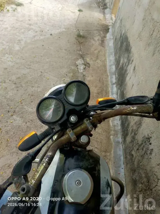 Bajaj Bike 2010 Model in Running Condition - બાઇક્સ - ભરૂચ - Image 5