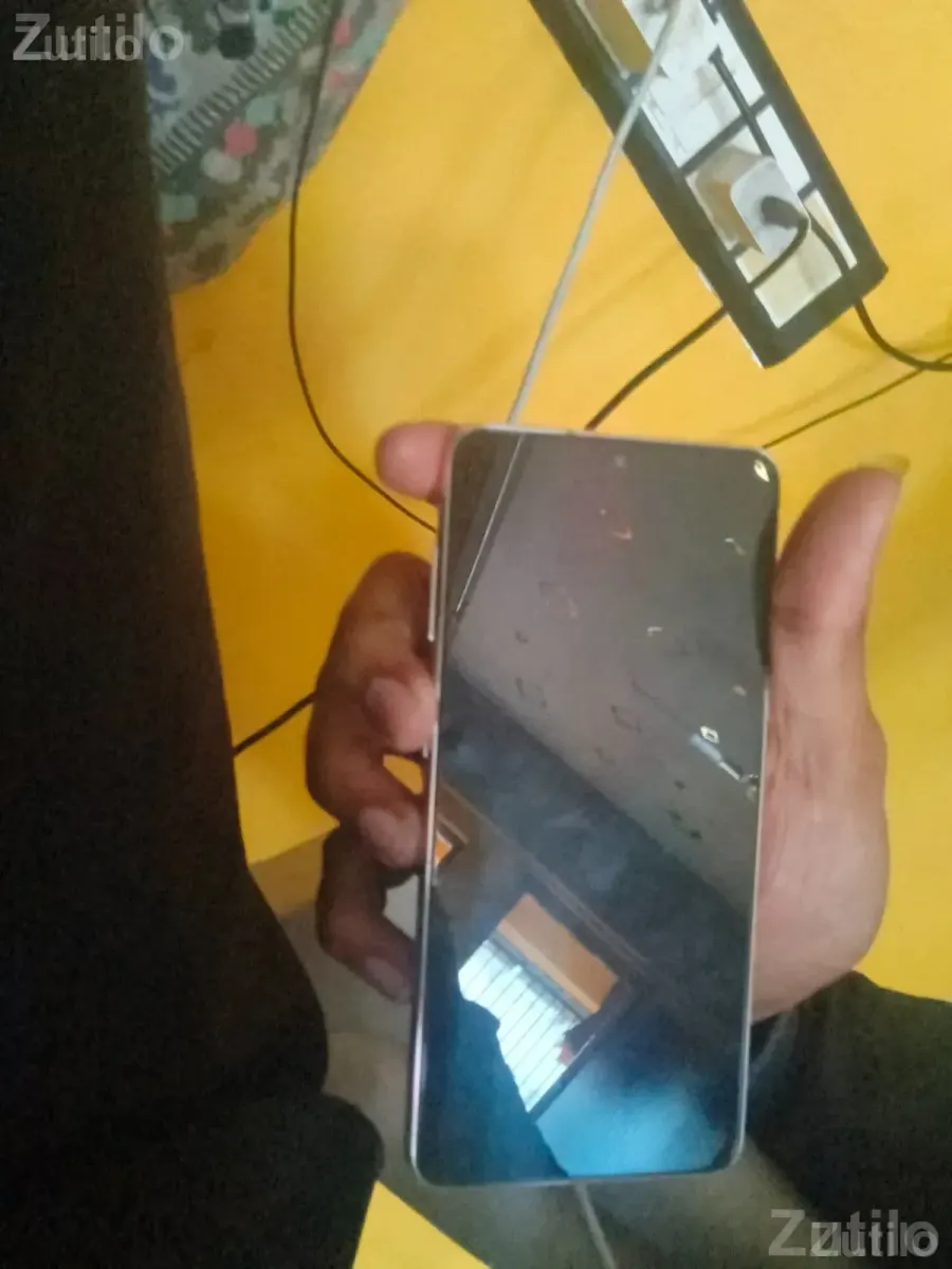 Samsung galaxy s21 5g 8+128gb - Mobile Phones - Vapi - Image 2