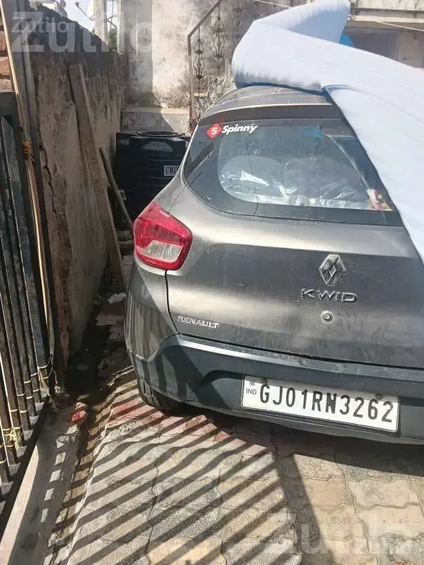 Renault Kwid 2016 with Active Insurance - કાર - સાણંદ - Image 3