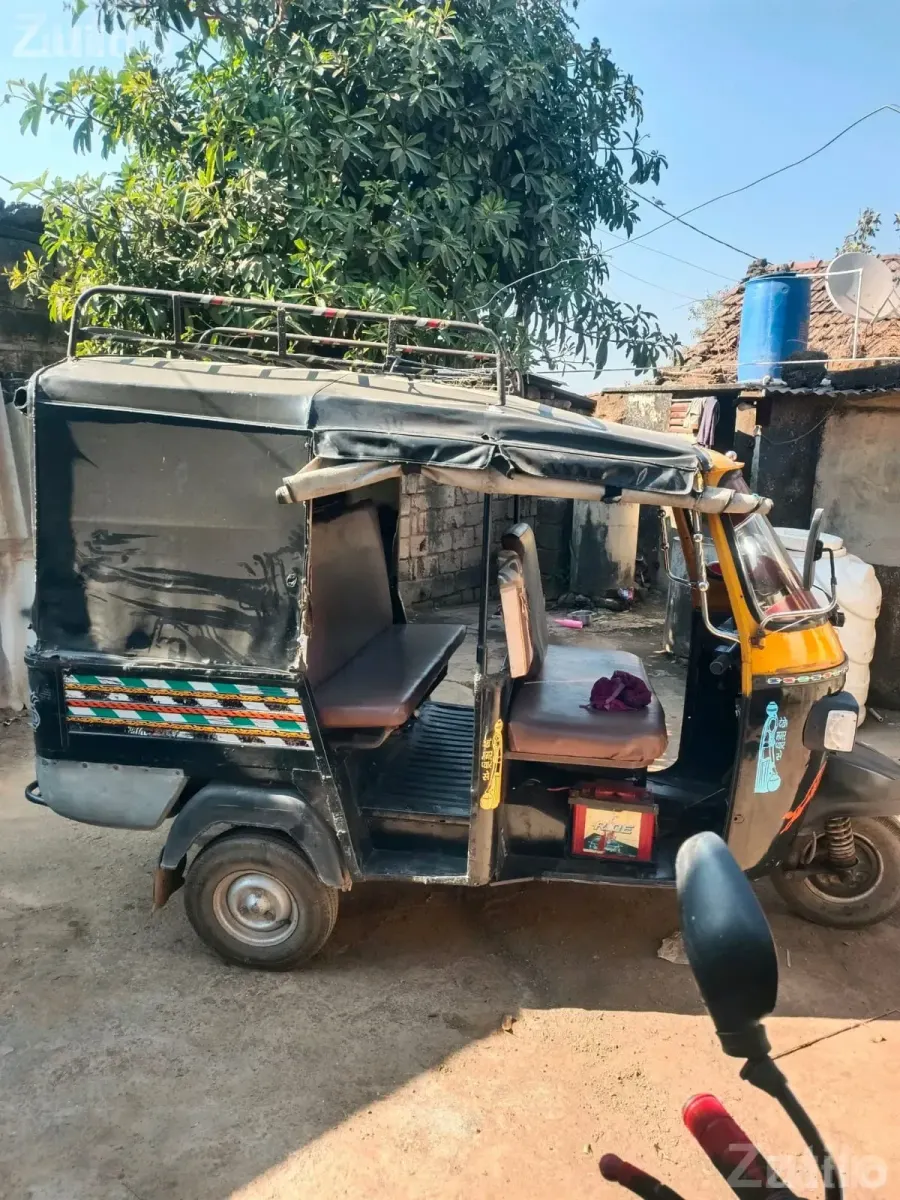 Piaggio Auto Rickshaw 2012 Model - Auto Rickshaws - Junagadh City - Image 3