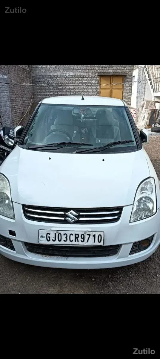સ્વિફ્ટ ડિઝાયર ફોરવિલ - Cars - Vadodara City - Image 2