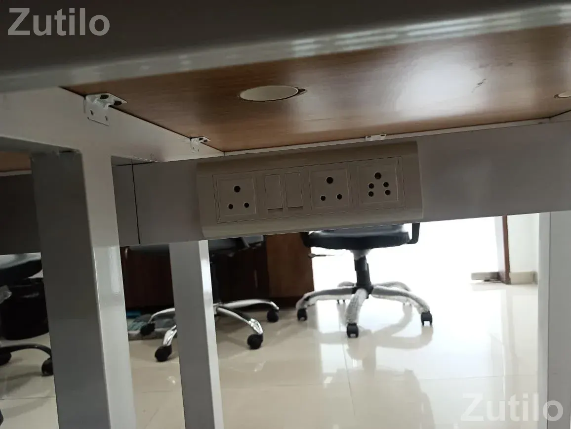 Office Employee and Boss Table - Desks, Office & Commercial Furniture - Ahmedabad City - Image 5