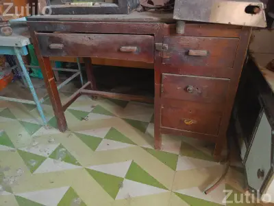 Pure Sag Table & Chair Pure Sag Table & Chair
