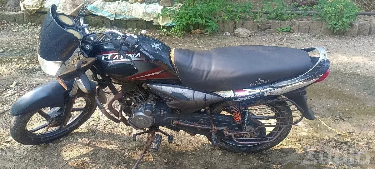 Used Bajaj Platina Bike 2009 Model - બાઇક્સ - ભેસાણ - Image 2