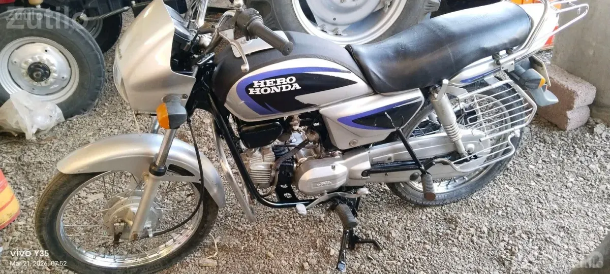Hero Splendor 2006 Bike for Sale - બાઇક્સ - રાજકોટ શહેર - Image 3