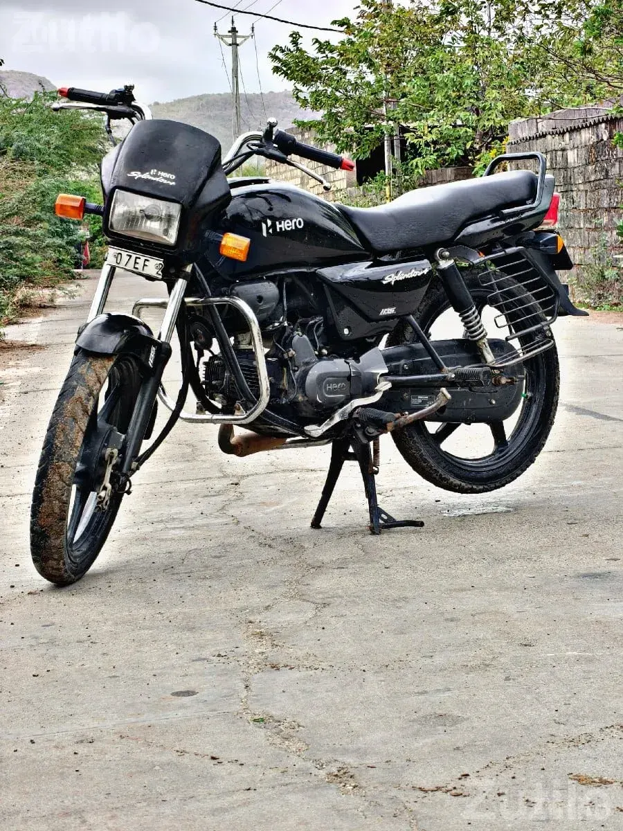Hero Splendor Plus 2021 First Owner Bike - Bikes - Bhanvad - Image 3