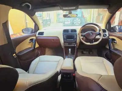 2016 Diesel Auto Car with Premium Cabin