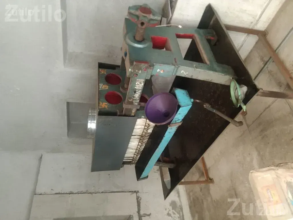 Vijay Company Oil Mill Expeller Full Set - મશીનરી - ભાવનગર શહેર - Image 2