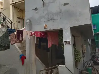 Row House for Sale in Nava Vadaj Row House for Sale in Nava Vadaj