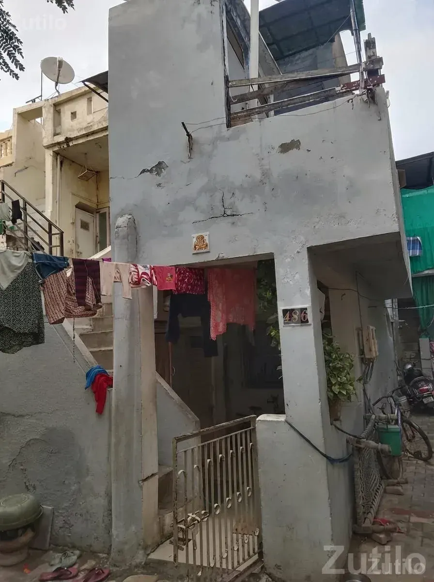 Row House for Sale in Nava Vadaj - House for Sale - Daskroi - Image 1