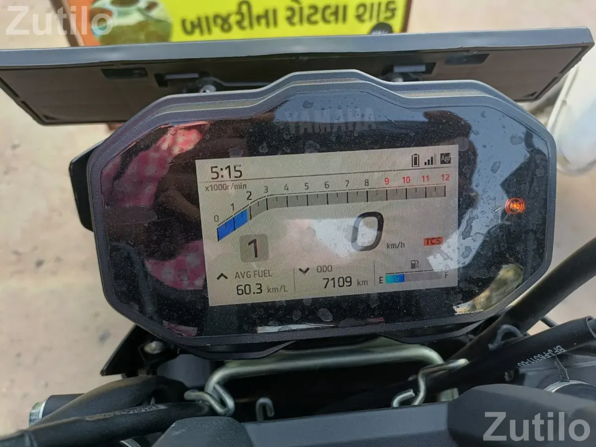 Yamaha FZS FI Hybrid Top Model | 8500 KM | Feb 2026 | Warranty | ABS - બાઇક્સ - અમદાવાદ શહેર - Image 5