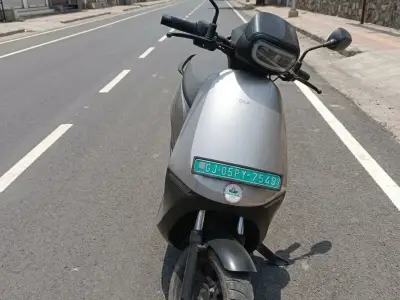 Ola s1x+ scooter Ola s1x+ scooter