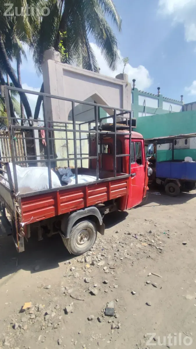Bajaj maxima loding rikshaw - Auto Rickshaws - Veraval - Image 4