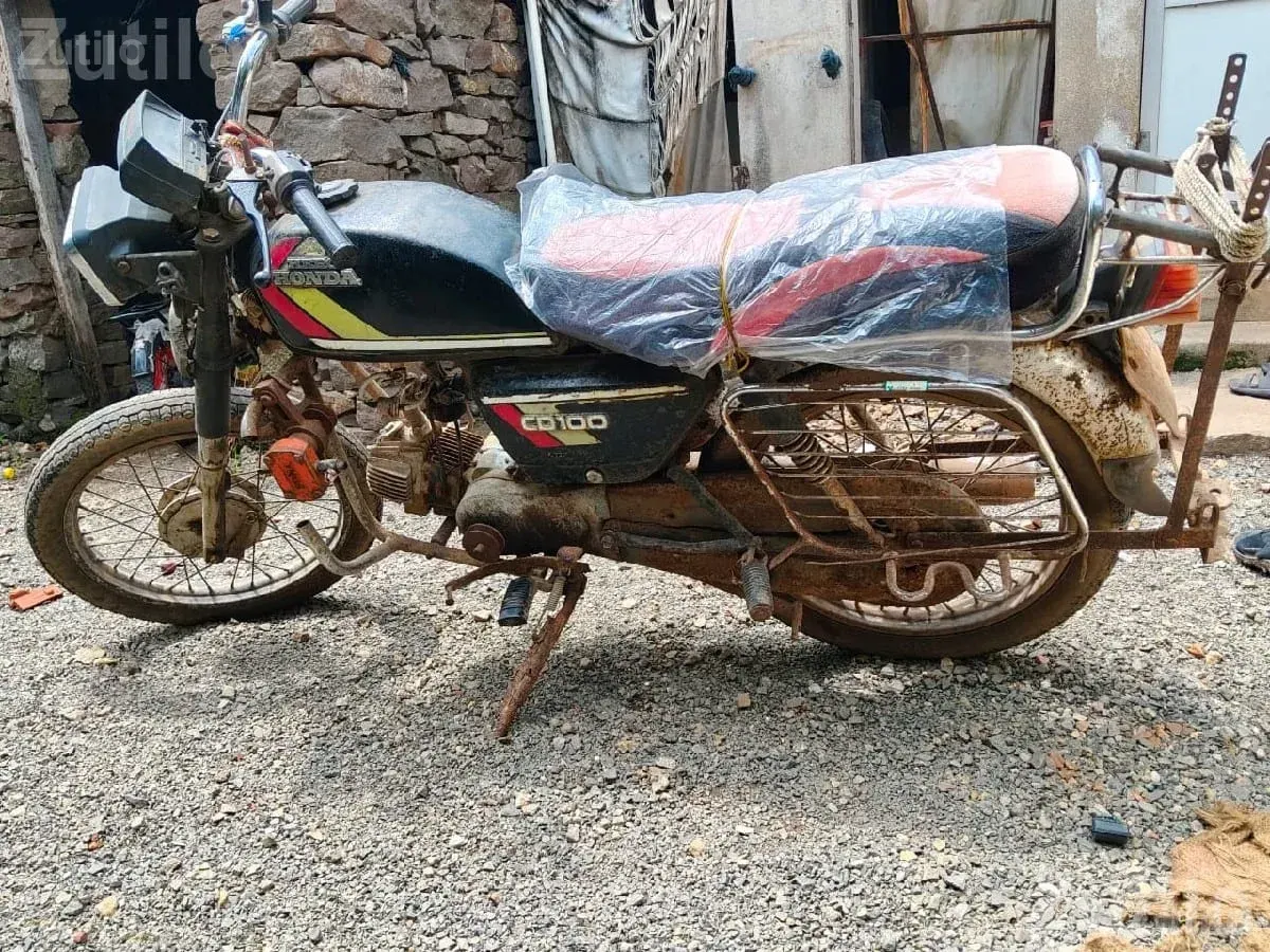 Hero Honda CD 100 Motorcycle - બાઇક્સ - કલ્યાણપુર - Image 3