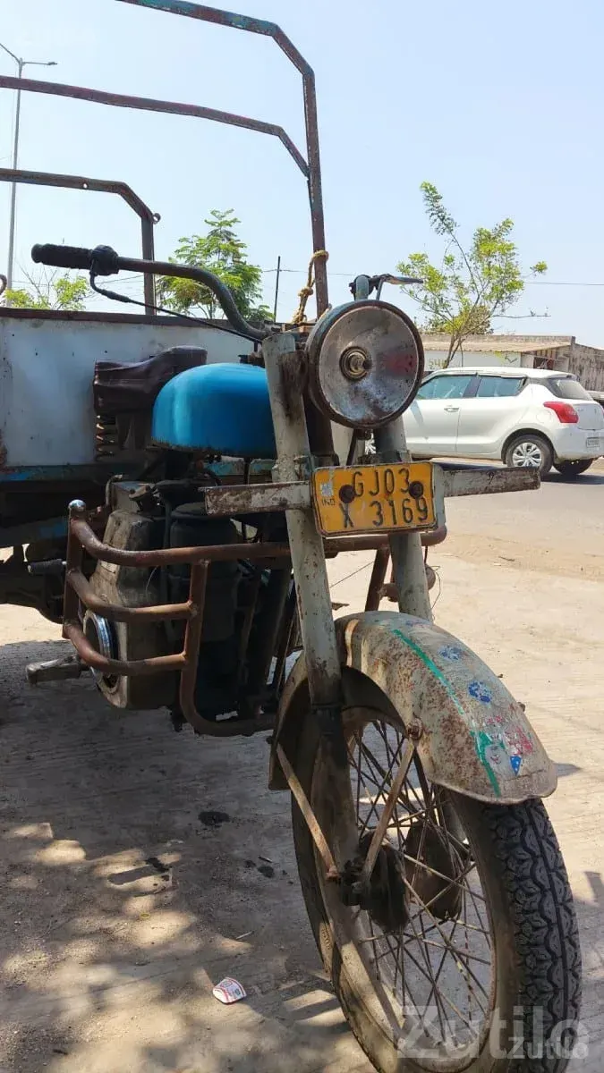 Cargo Auto Rickshaw for Sale - ઓટો રિક્ષા - મોઢવાડા - Image 2