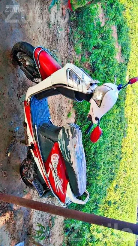 Hero Honda Pleasure Scooter 2010 - Bikes - Patan City - Image 2