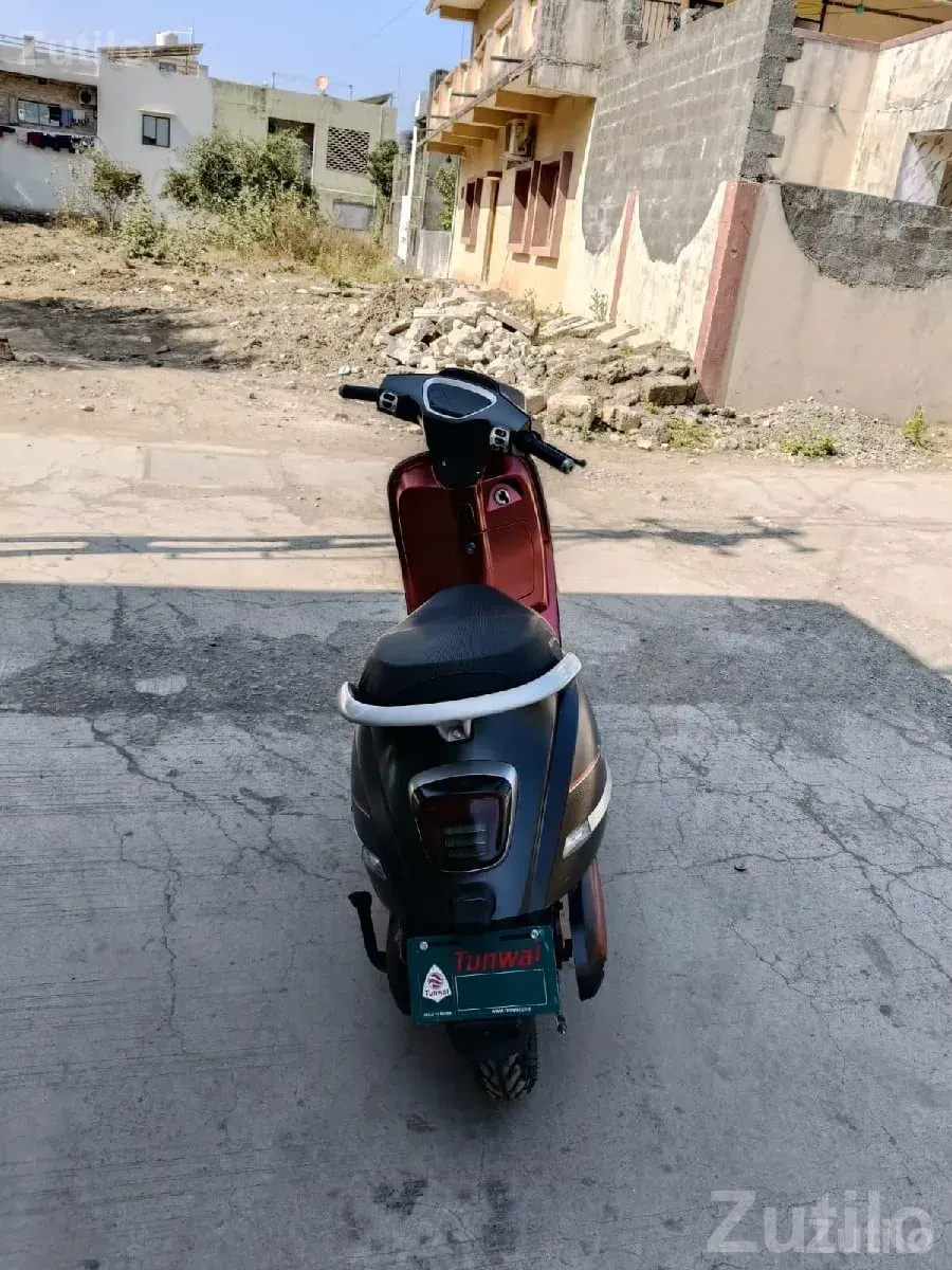 Tunwal Electric Scooter in Top Condition - બાઇક્સ - ભેસાણ - Image 2