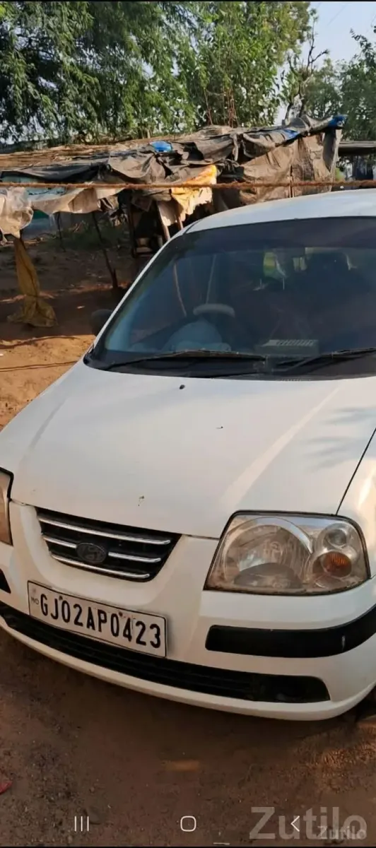 Hyundai Santro 2009 White Petrol Hatchback - કાર - ગાંધીનગર શહેર - Image 2