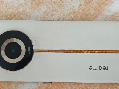 મોબાઇલ વેચવા નો છે મોબાઇલ વેચવા નો છે