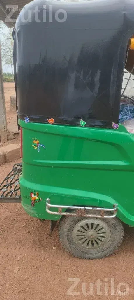 2023 Auto Rickshaw Owner 1 Original Engine - Auto Rickshaws - Halvad - Image 3