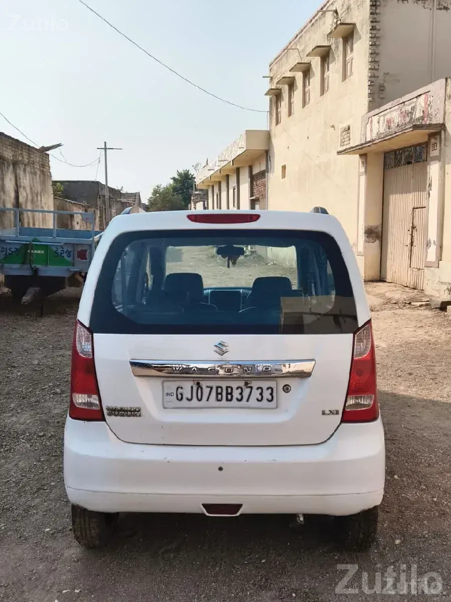Used Maruti WagonR White – Reliable Car - કાર - બાગસરા - Image 3