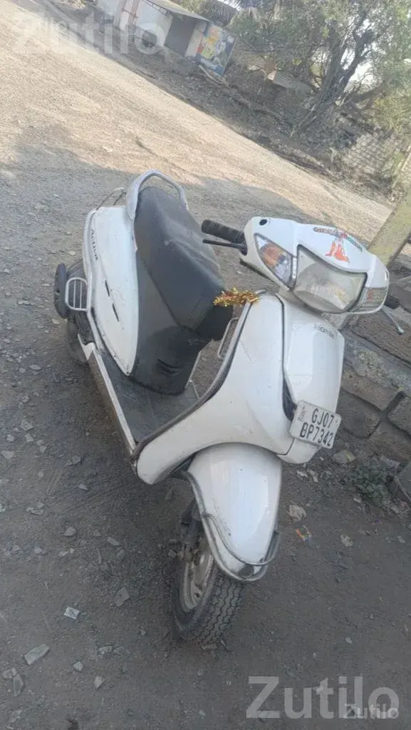 2013 Honda Activa 2 Scooter - Bikes - Jafrabad - Image 2