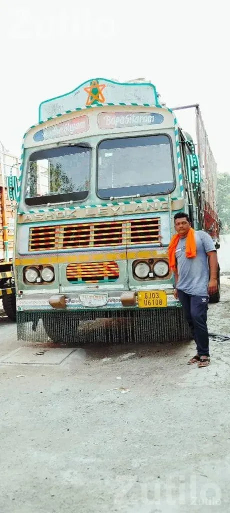 Ashok Leyland Bus 1996 Model - બસ - જુનાગઢ - Image 2