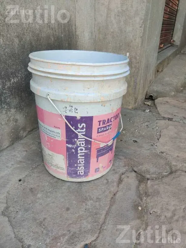 Used 20 Litre Empty Paint Buckets Set - ટૂલ્સ અને હાર્ડવેર - ભુજ - Image 3