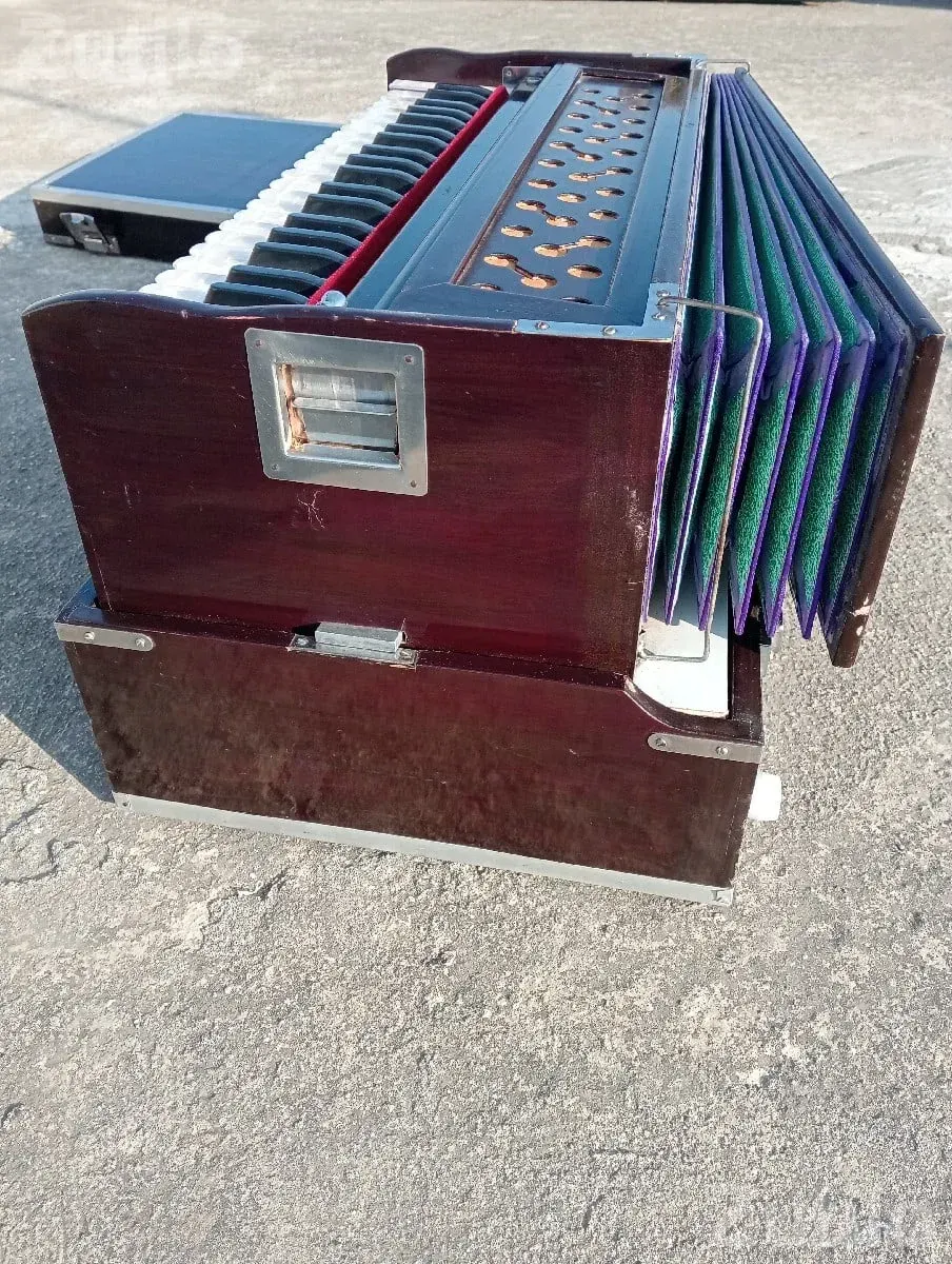 Harmonium Musical Instrument - Musical Instruments - Mangrol - Image 2
