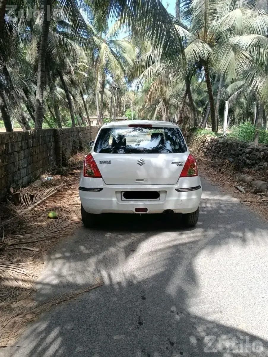 2010 Maruti Suzuki Swift Diesel Car - કાર - જુનાગઢ - Image 2