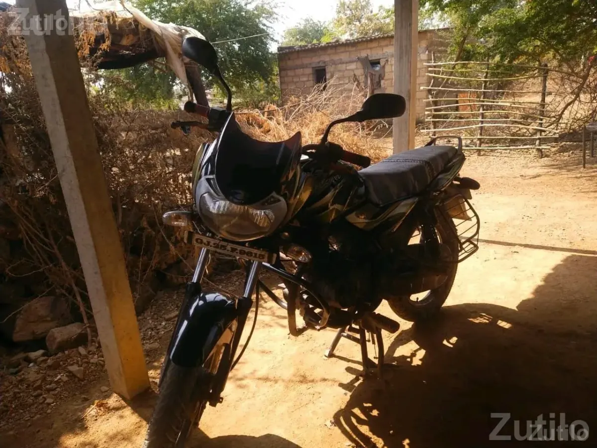 Bajaj Discover Motorcycle for Sale - બાઇક્સ - જામજોધપુર - Image 5