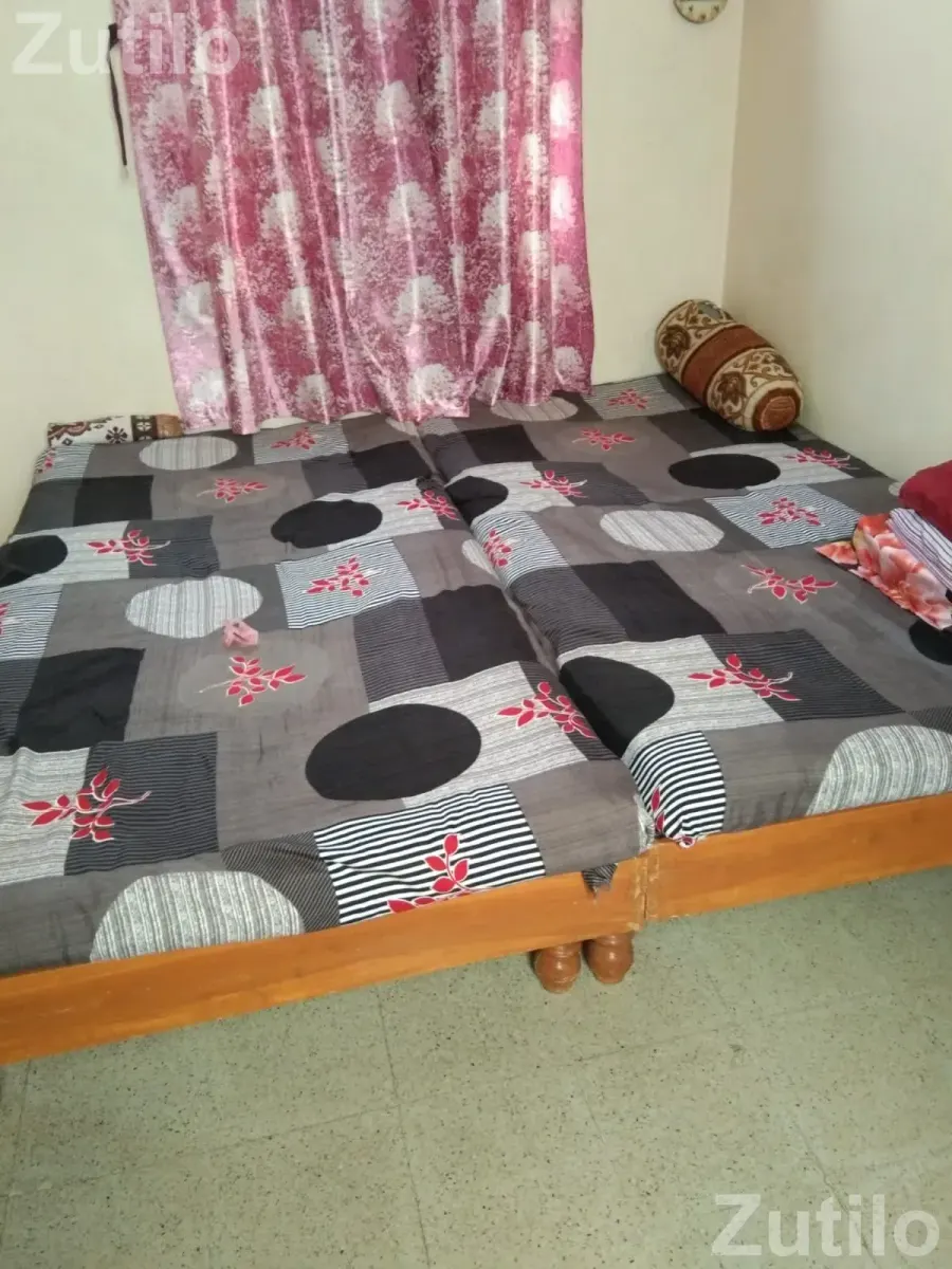 2 Single bed - Beds & Mattresses - Jamnagar City - Image 5