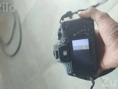 Canon 700D DSLR Camera with 18-50 Lens Canon 700D DSLR Camera with 18-50 Lens