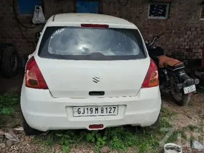 Maruti Suzuki Swift White – For Parts / Scrap Maruti Suzuki Swift White – For Parts / Scrap