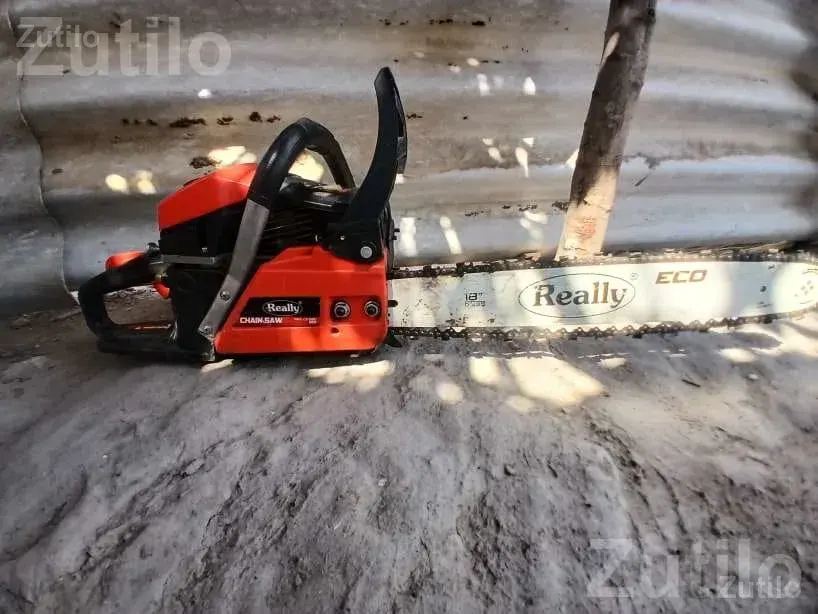 58cc Chainsaw Wood Cutting Machine 18 Inch - ટૂલ્સ અને હાર્ડવેર - વાંકાનેર - Image 5