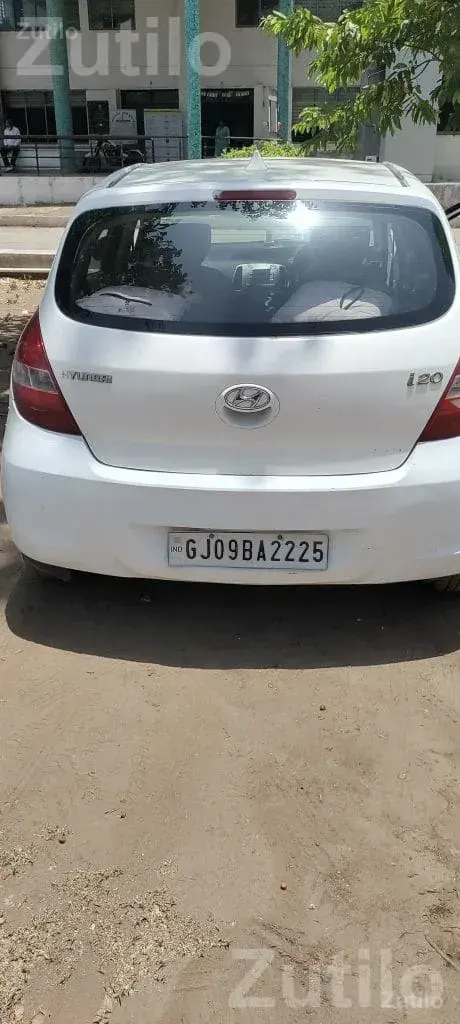 Hyundai i20 2011 Petrol CNG Top Model - Cars - Jasdan - Image 2